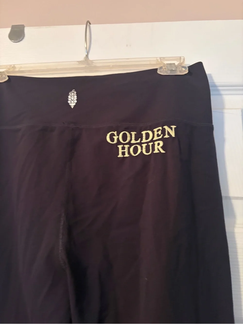 Free People Golden Hour Black High-Waist Performance Leggings + A GIFT 🎁